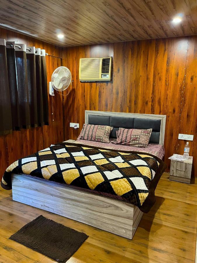 Hotel O Royal Tree Cafe And Resort Dehradun Luaran gambar